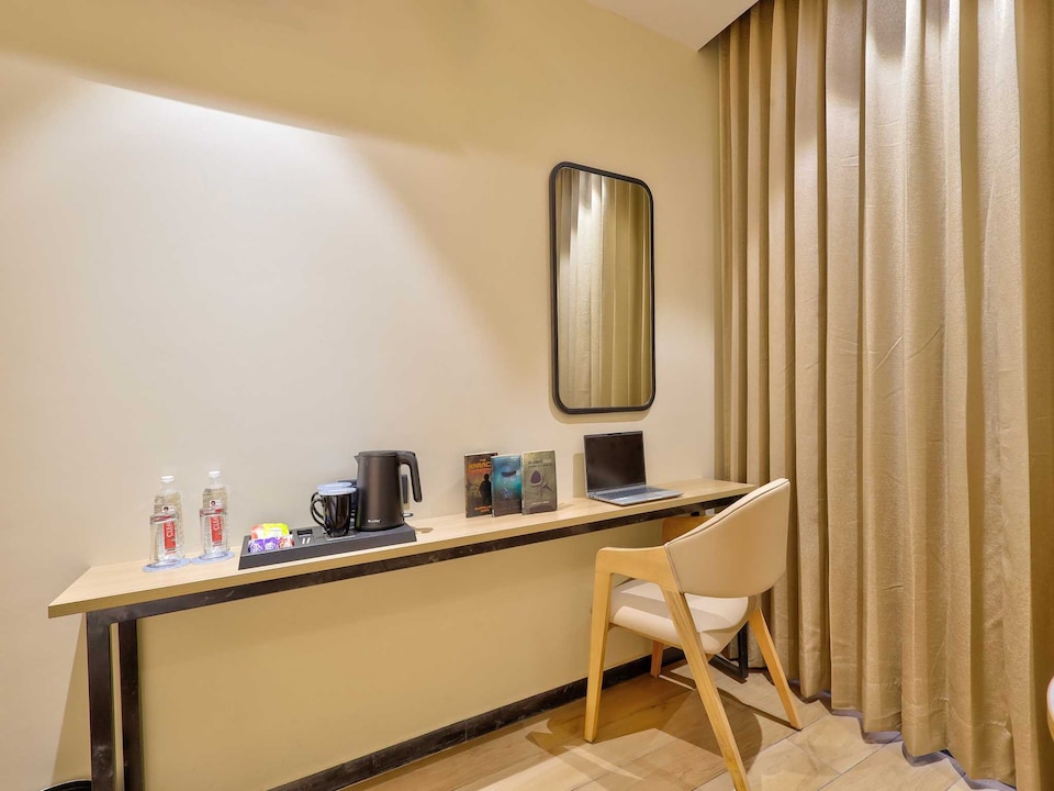 Palette Convention Hotel, Millennium City Gurugram Near Medanta, Medanta, Gurgaon