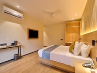 Palette Convention Hotel, Millennium City Gurugram