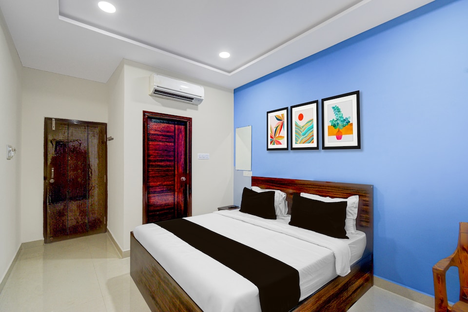 HOTEL O GOLDEN CITY INN, Secunderabad, Hyderabad