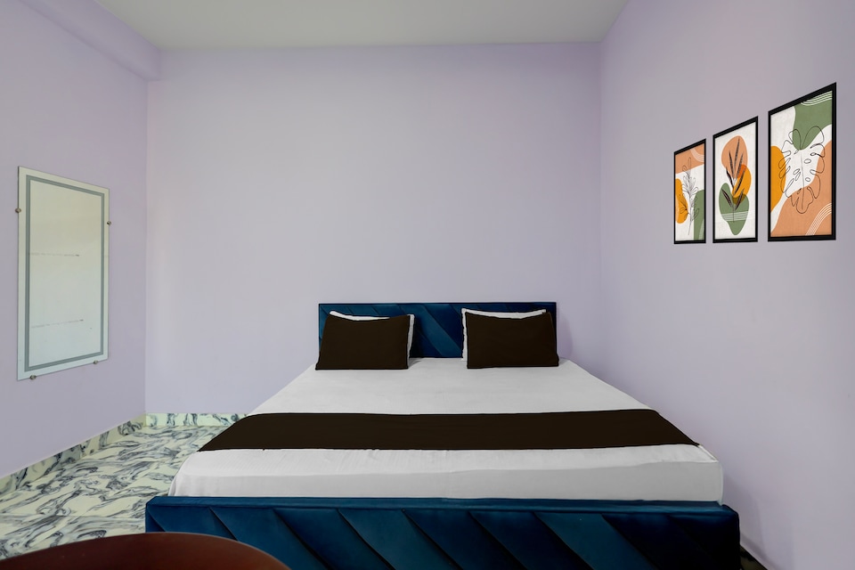 Hotel O Guru Residency , Faridabad, Faridabad