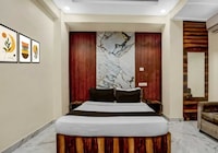 Townhouse IGIMS Patna Bailey Road Formerly Tribhuban Palace