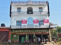 OYO 843597 Hotel Classic