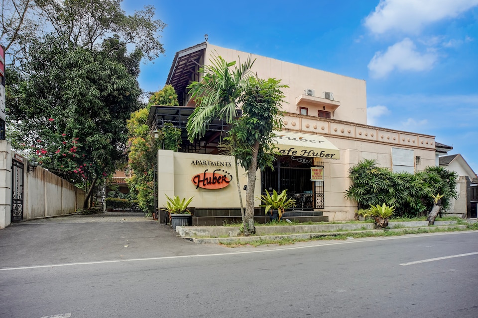 Dancenter Huber Apartment, Medan, Medan