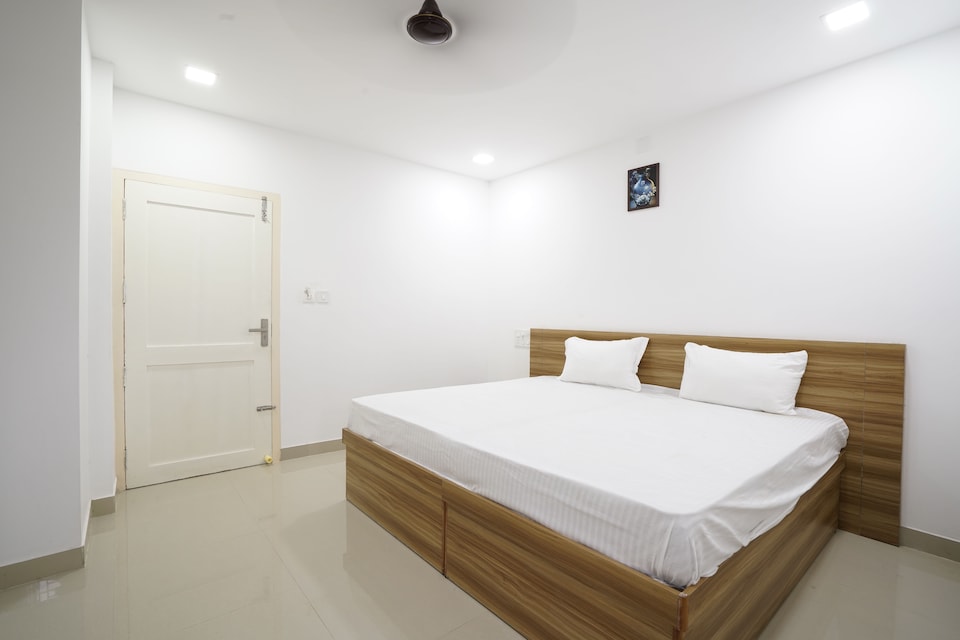 Collection O Malabar Botanical Garden Formerly Meelad Homes, Calicut City, Calicut