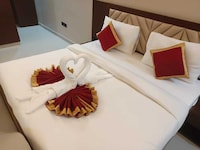 Townhouse Oak Alwar Railway Station Formerly RJ-02