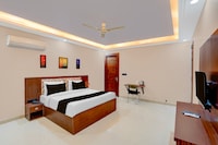 Townhouse Oak Alwar Railway Station Formerly RJ-02