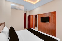 Townhouse Oak Alwar Railway Station Formerly RJ-02