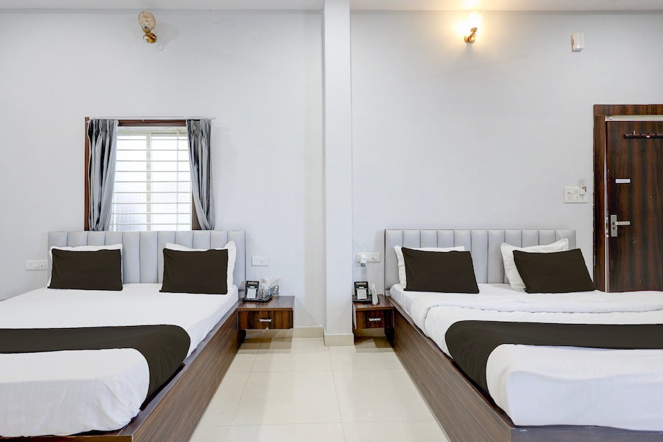 Hotel O P P Palm Retreat , Kolar Road, Bhopal