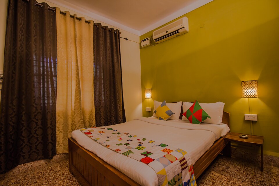 OYO 13824 Home Elegant Studio Calangute, Calangute Goa, Goa