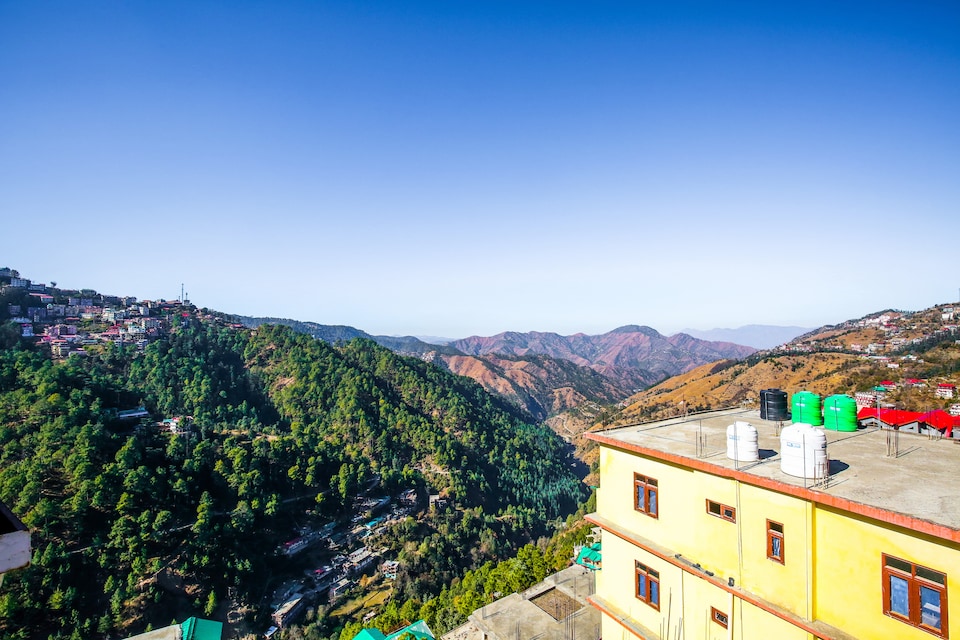 OYO Home 13827 Scenic View, Bharari, Shimla