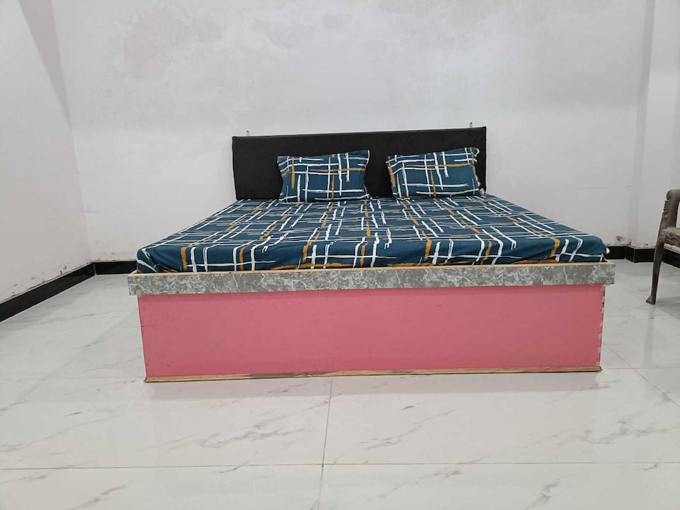 OYO 843662 SKY Hotel, Rath, Rath