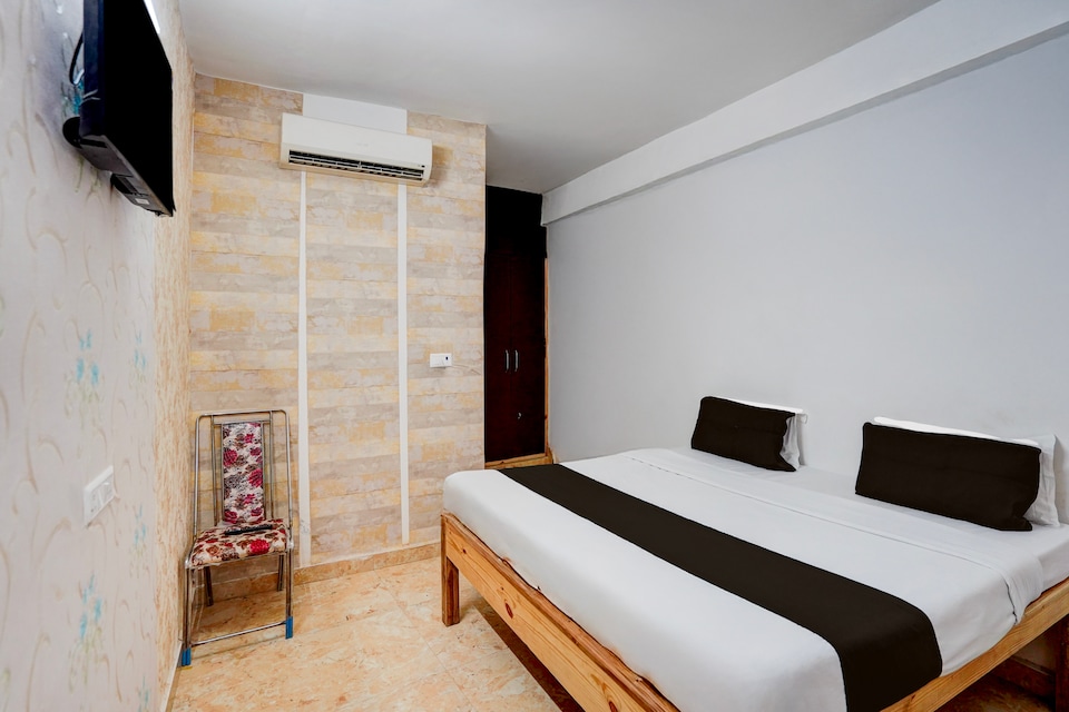Hotel O Shubharambh Inn, Vikas Nagar Lucknow, Lucknow
