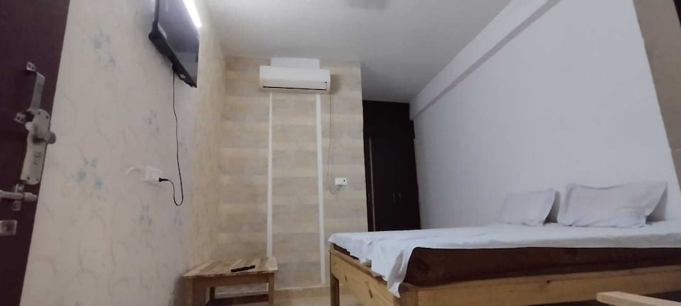 Hotel O Shubharambh Inn, Vikas Nagar Lucknow, Lucknow