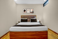 Townhouse Hotel Shipra Path