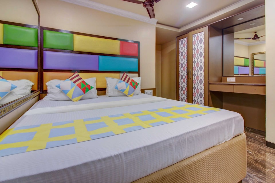 Hotel O Saroj Lodge, Mumbai CST-Churchgate-Colaba, Mumbai