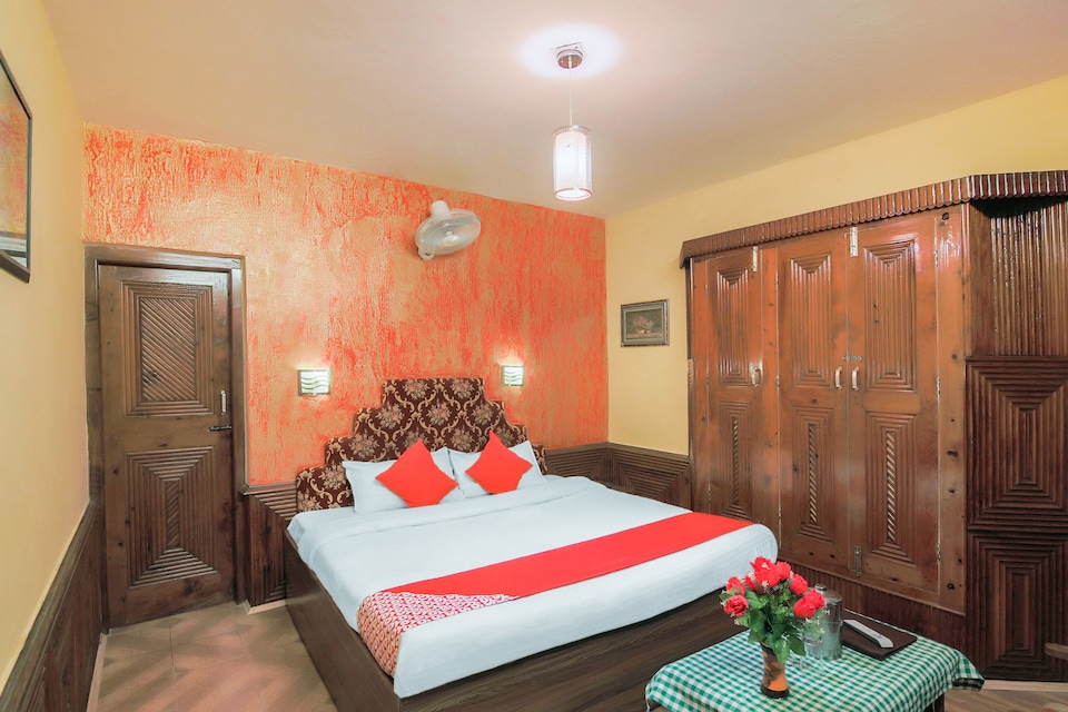 OYO 13832 Chetna, Old Manali Road, Manali