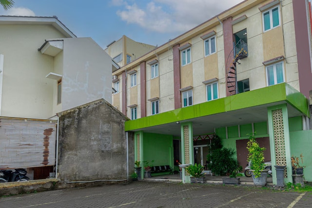 Townhouse Oak near Stasiun Purwosari formerly Graha Gentan Solo