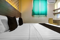 Townhouse Oak Syariah near Stasiun Purwosari formerly Graha Gentan Solo