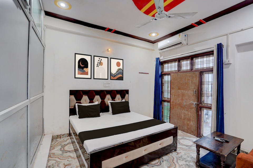 Hotel O Sidharth Inn, Faizabad Road, Lucknow