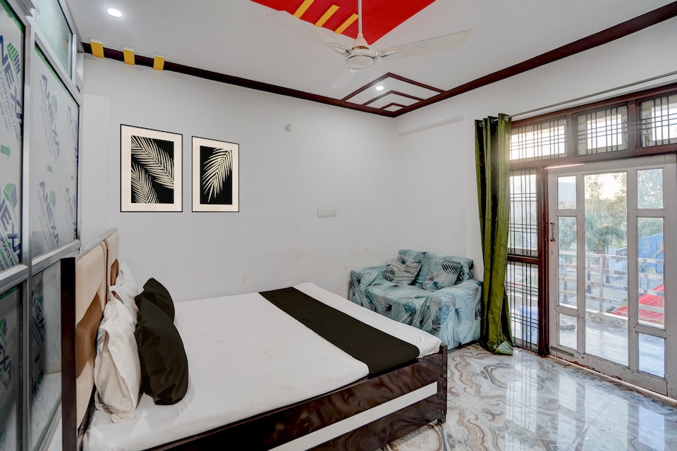 Hotel O Sidharth Inn, Faizabad Road, Lucknow