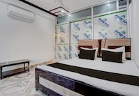 Hotel O Sidharth Inn