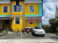 Collection O near Monkey Forest formerly Hepiyuk Guest House