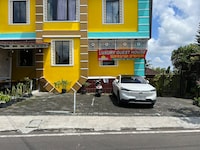 Collection O near Monkey Forest formerly Hepiyuk Guest House