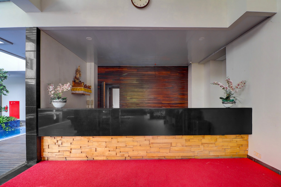 Palette Hotel near Beach Double Six , Seminyak, Bali