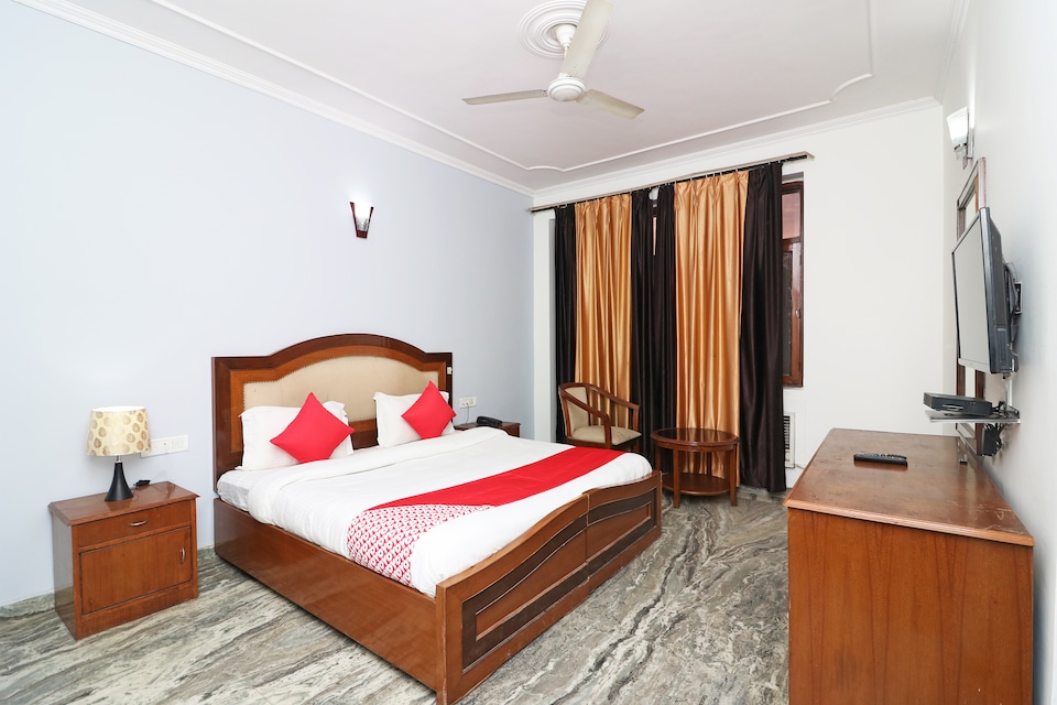 OYO 13843 Moonlight Residency  OYO Rooms Gurgaon  Book    565 OYO