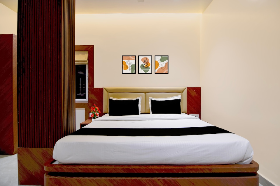 Townhouse Oak Howrah Junction Kolkata, Howrah Kolkata, Kolkata