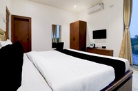 Townhouse Oak Howrah Junction Kolkata