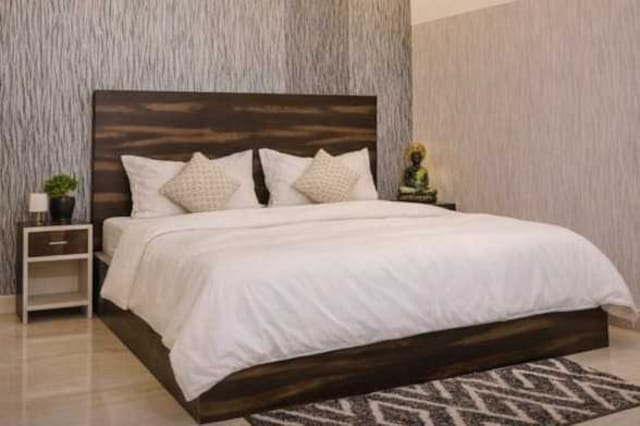 Hotel O Royal Orchid 