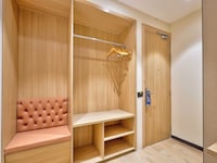 Palette Hotel Millennium City Centre, Gurugram