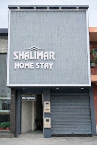 Hotel O Shalimar Home Stay 