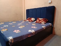 OYO 843746 The Star Hotel