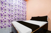 OYO 843746 The Star Hotel