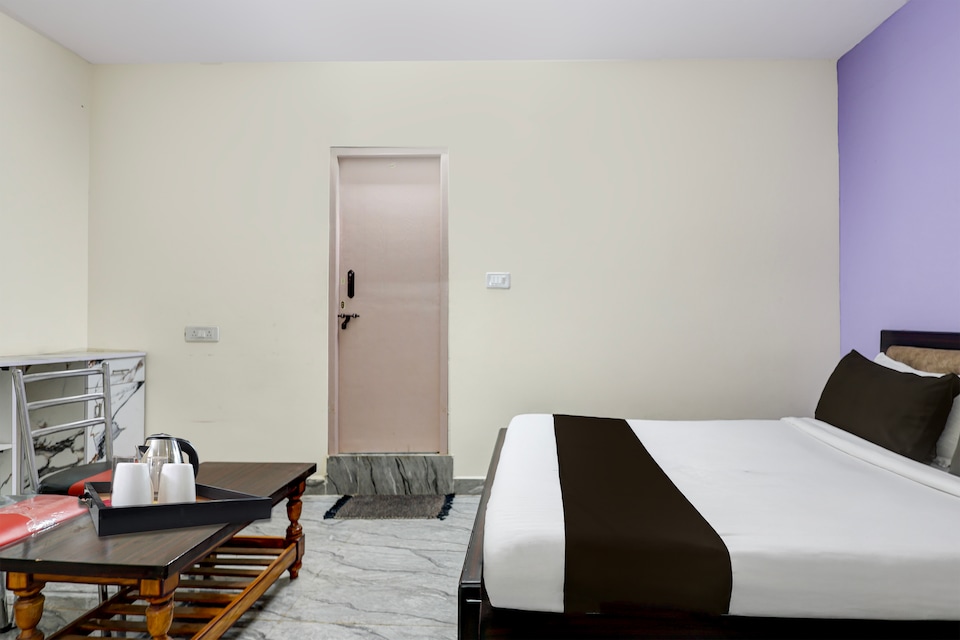 Super Hotel O Soladevanahalli Crossway Formerly Sri Pavani Comforts, Peenya Bangalore, Bangalore