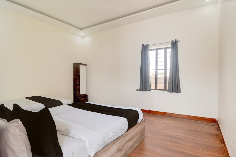 Hotel O Gulmohar Resort, Vaishali Nagar Jaipur, Jaipur