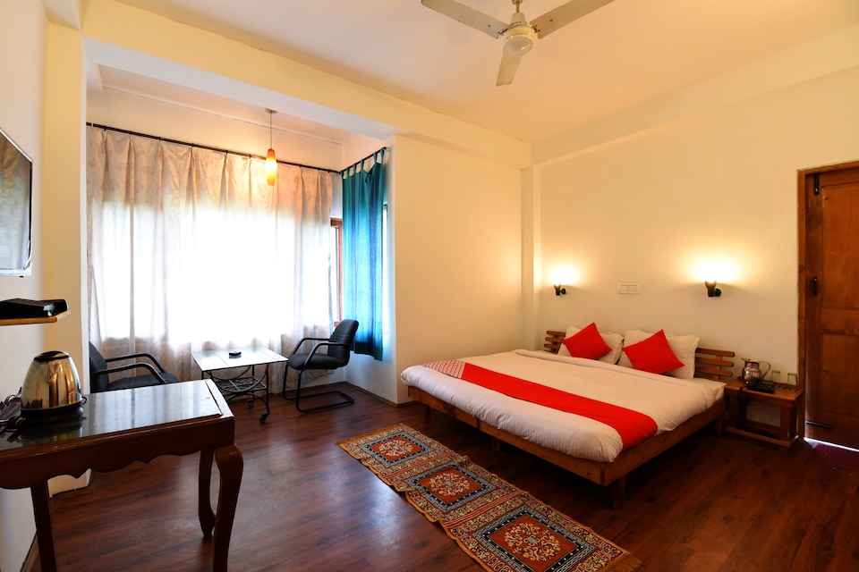 Hotel O Manali Meadows Home Stay, Naggar Road, Manali