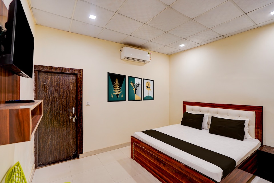 Hotel O Blue Garden, Bulandshahr, Bulandshahr