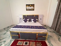 Hotel O The Golden Nacre Palace 