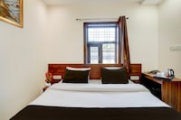 Townhouse Prayagraj Railway Station Road Formerly Ganga Niwas