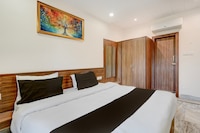 Townhouse Prayagraj Railway Station Road Formerly Ganga Niwas