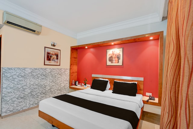 Townhouse Indiranagar Metro Station Bangalore
