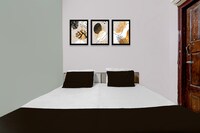 Hotel O Vajirao PG