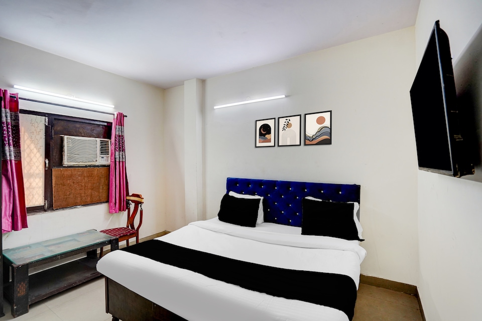 Hotel O Royal Palace , Rajouri Garden Delhi, Delhi