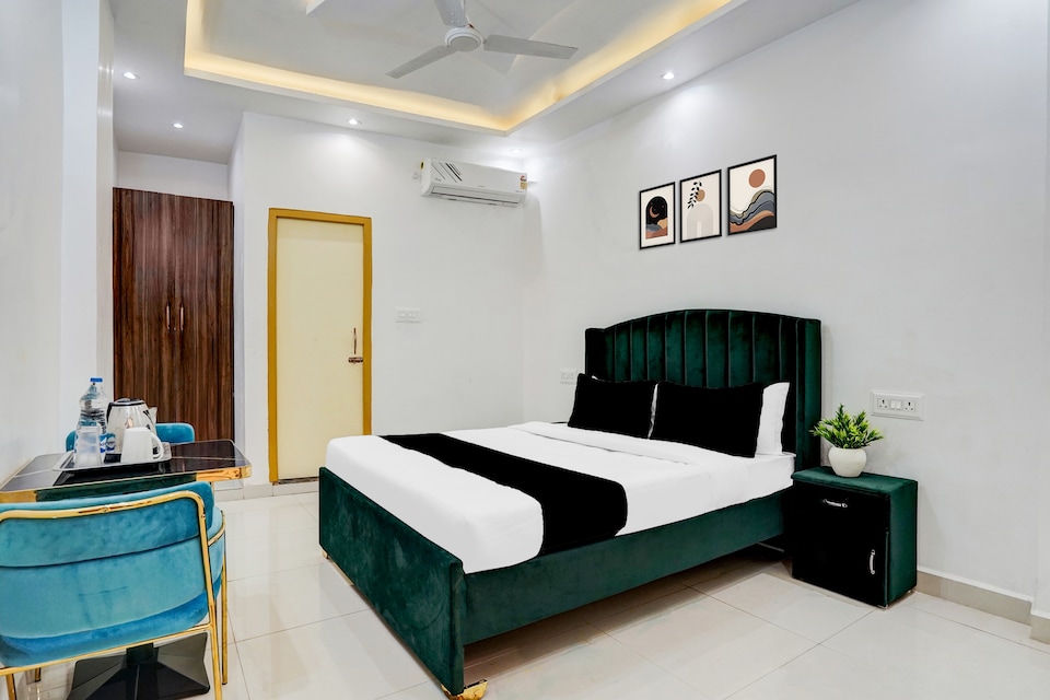 Hotel O Jaimantri Palace, Ramchandrapur, Bihar sharif