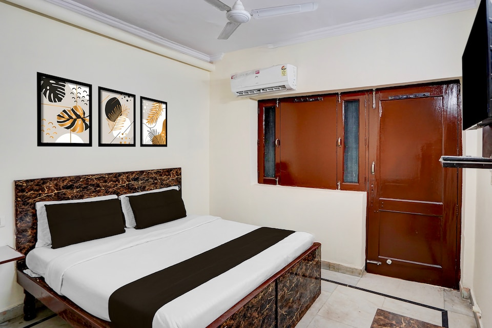 Super Hotel O by OYO ISBT Sector 43 Bus Terminal Formerly One Way, South Chandigarh, Chandigarh