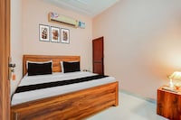 Hotel O ISBT Sector 43 Bus Terminal Formerly One Way