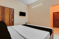 Hotel O ISBT Sector 43 Bus Terminal Formerly One Way